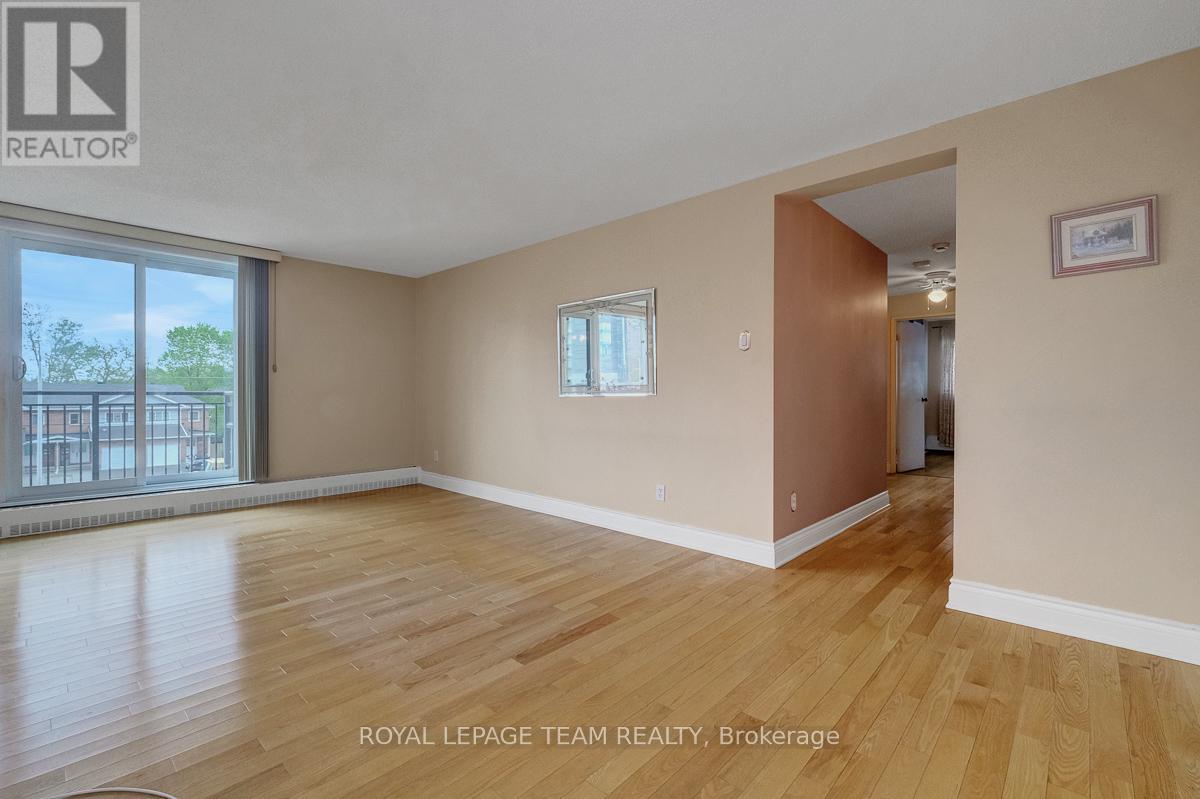 312 - 1465 Baseline Road Property Photo 7