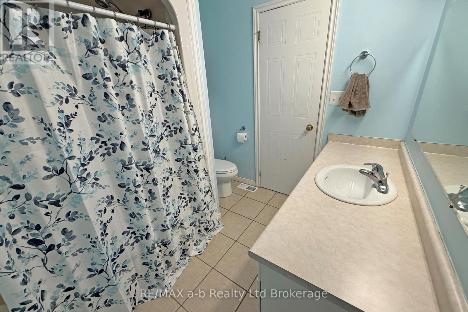 169 Diefenbaker Drive Property Photo 28