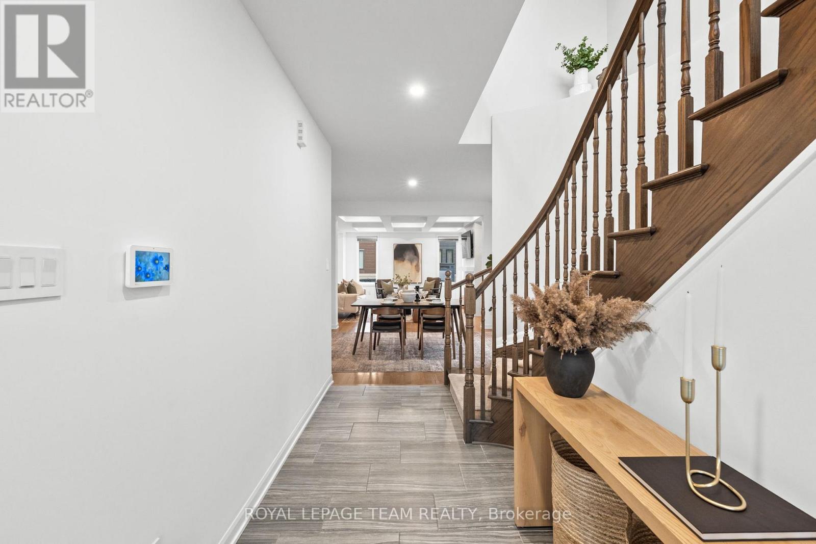 1007 Offley Road Property Photo 7