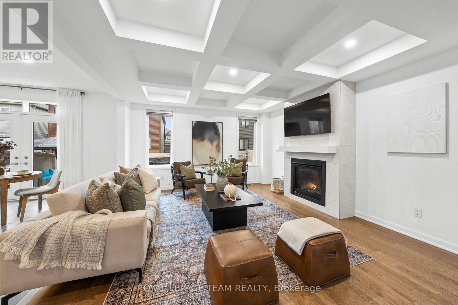 1007 Offley Road Property Photo 10