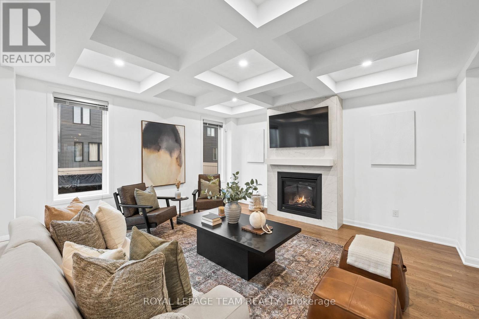 1007 Offley Road Property Photo 11