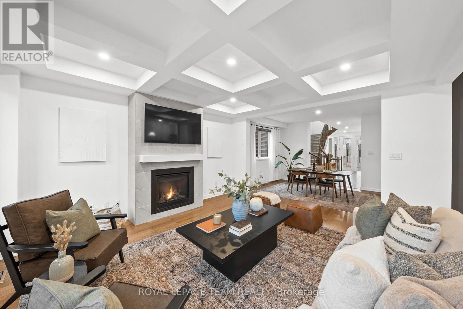 1007 Offley Road Property Photo 12