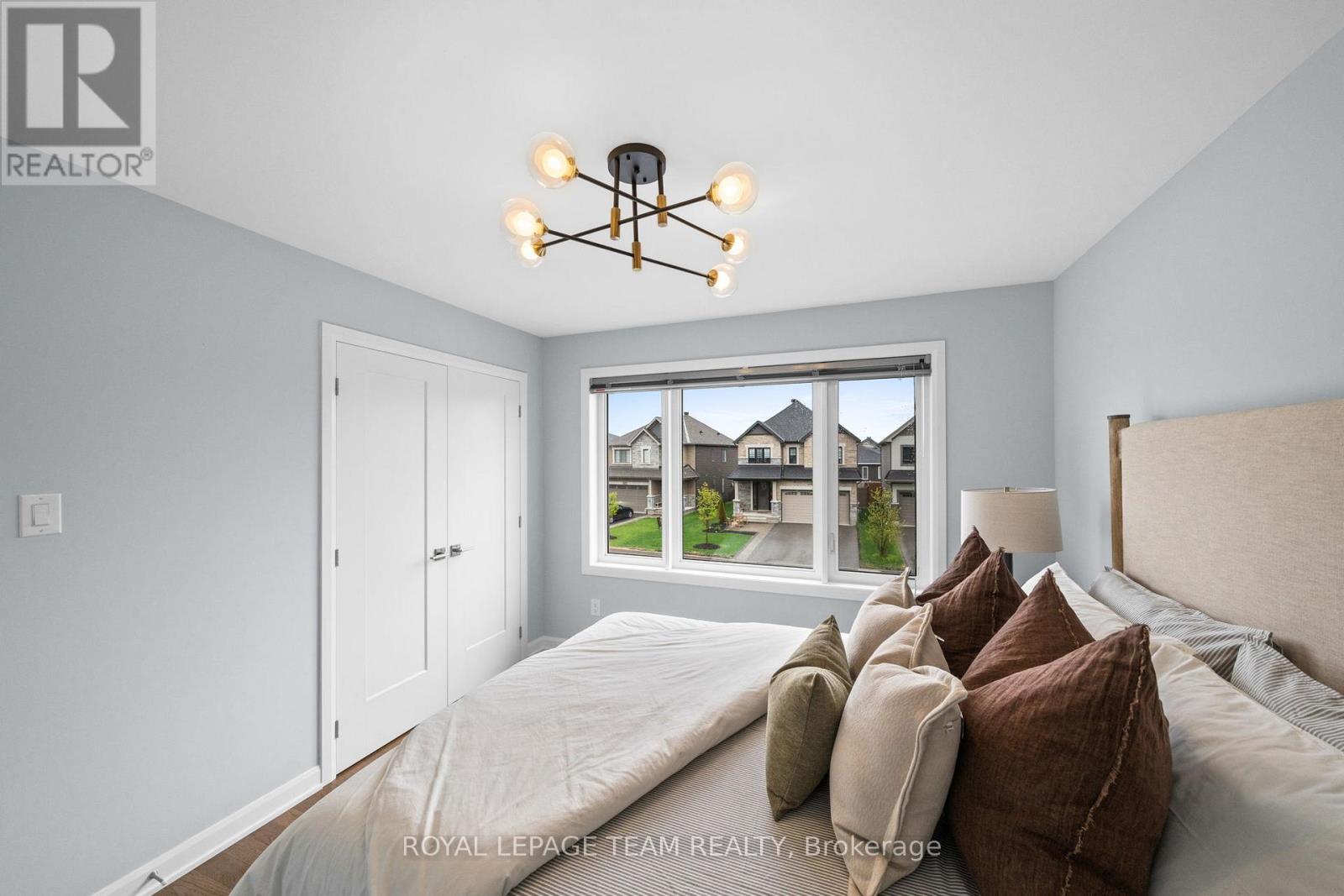 1007 Offley Road Property Photo 35