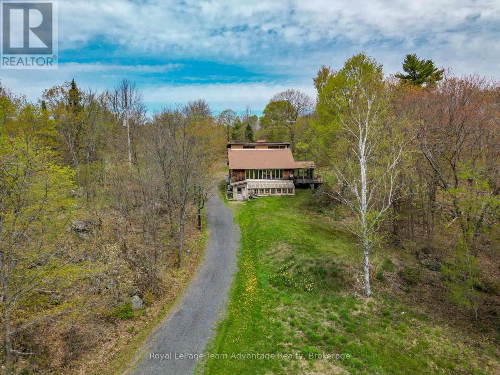 315 Lorimer Lake Road Property Photo 7
