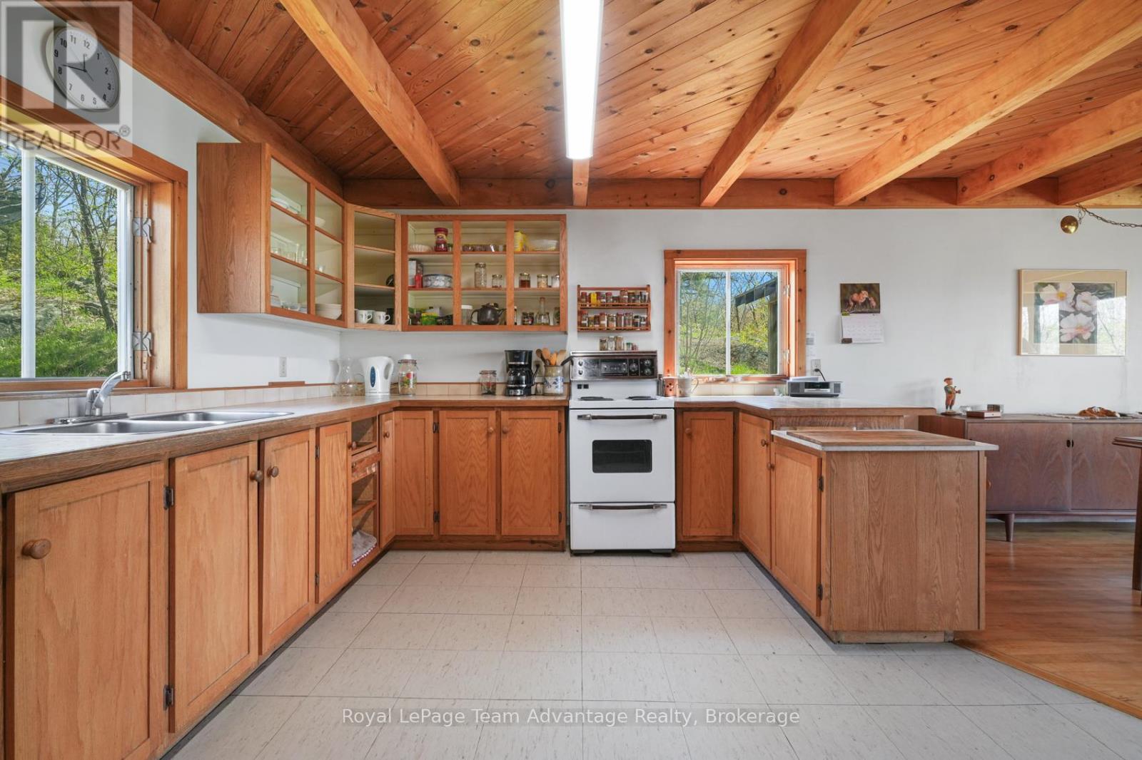 315 Lorimer Lake Road Property Photo 11