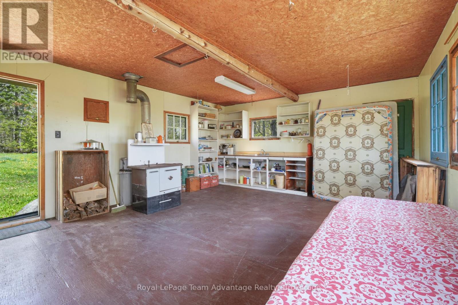 315 Lorimer Lake Road Property Photo 36