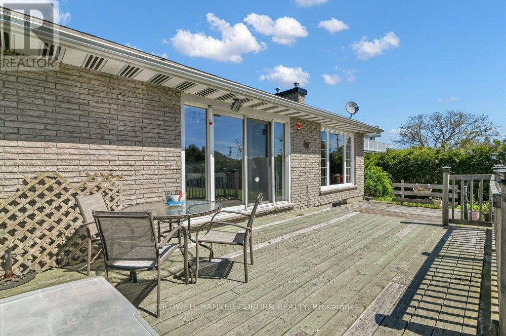 10 Manning Road Property Photo 31