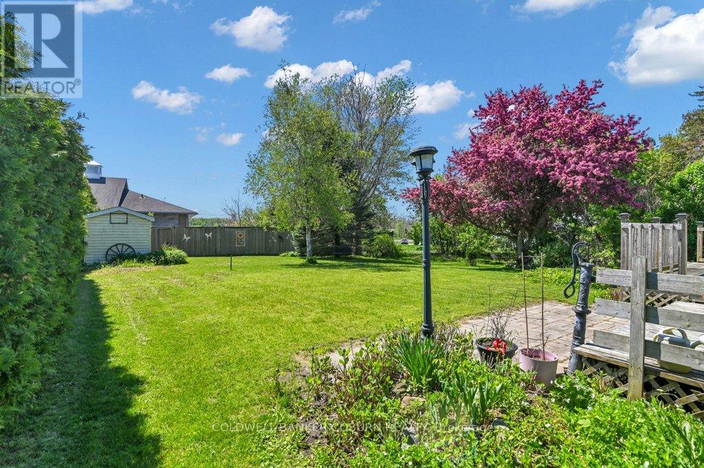 10 Manning Road Property Photo 33