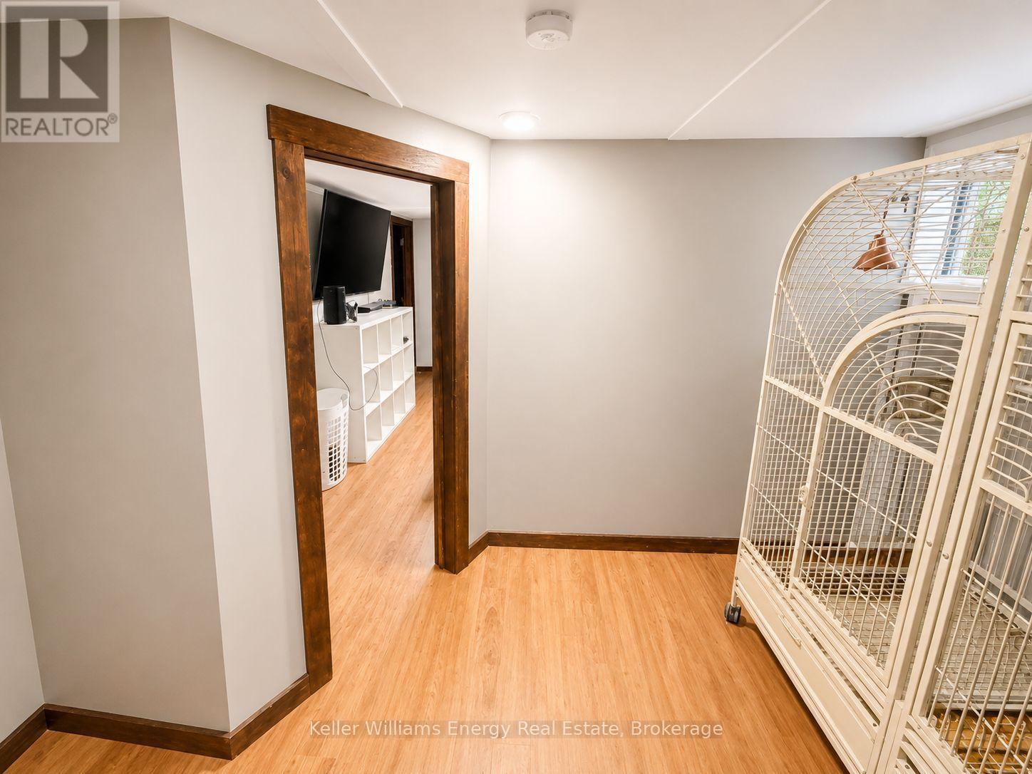 245 Smart Crescent Property Photo 18