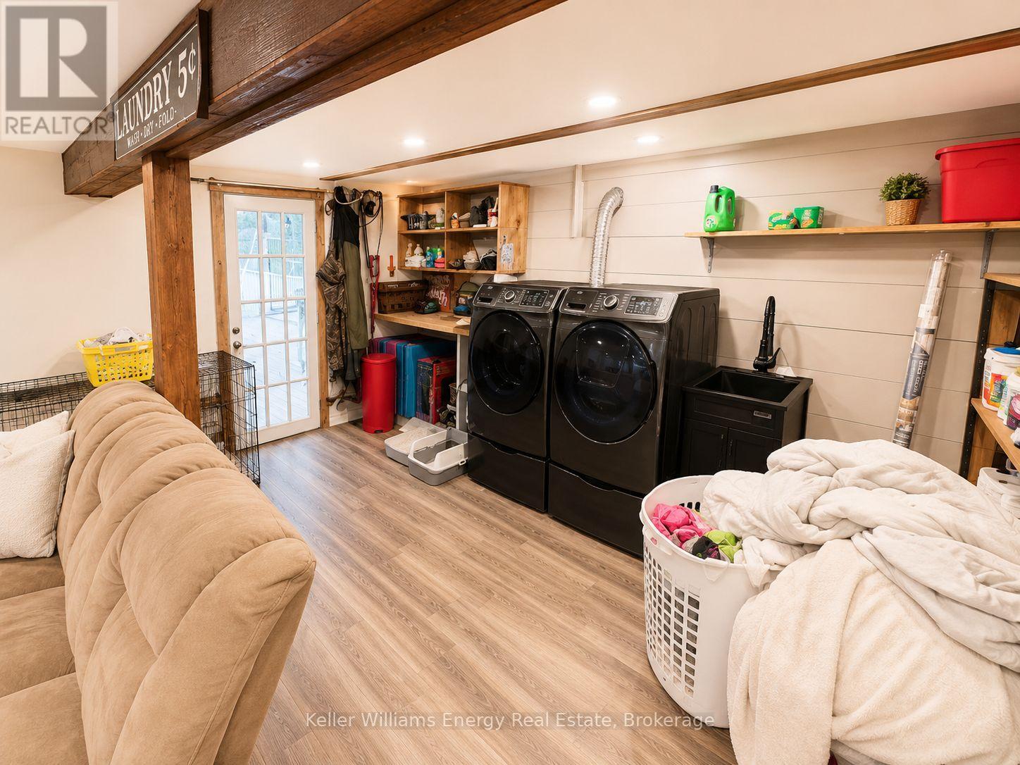 245 Smart Crescent Property Photo 26