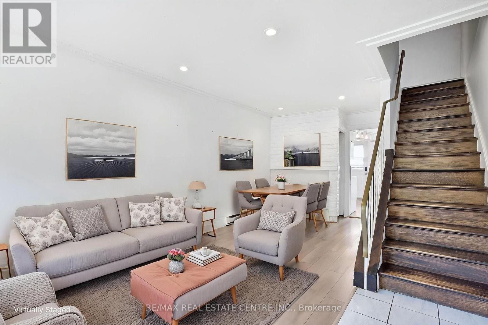 D - 71d Wellesley Crescent Property Photo 5
