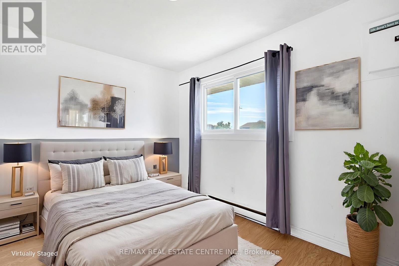D - 71d Wellesley Crescent Property Photo 17