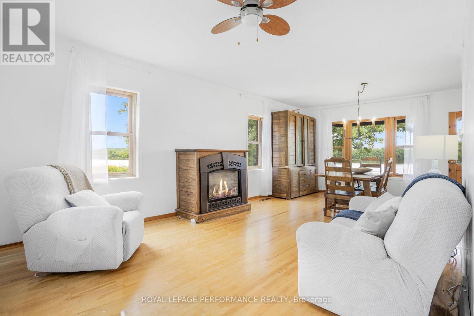 2970 Bay Road Property Photo 14