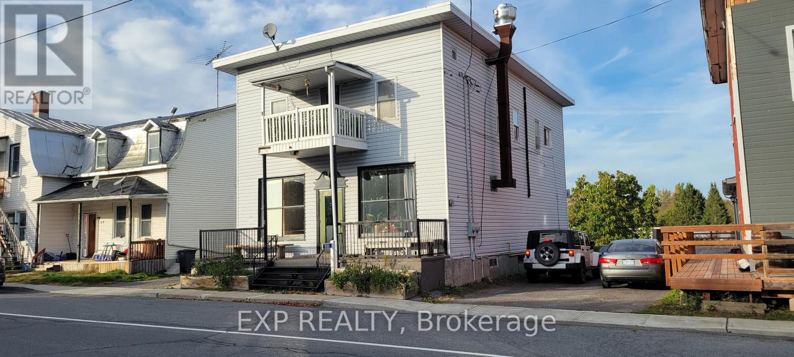 1085 Labrosse Street Property Photo 1