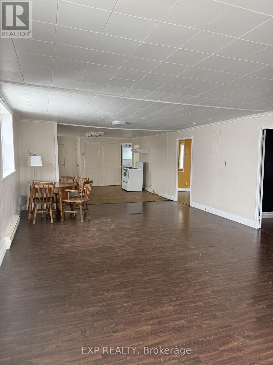 1085 Labrosse Street Property Photo 14