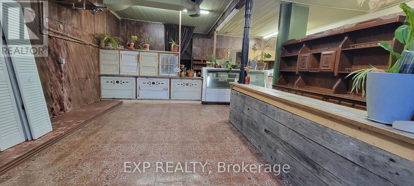 1085 Labrosse Street Property Photo 17