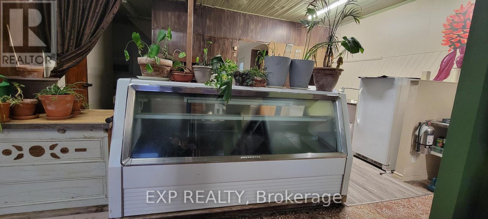 1085 Labrosse Street Property Photo 20