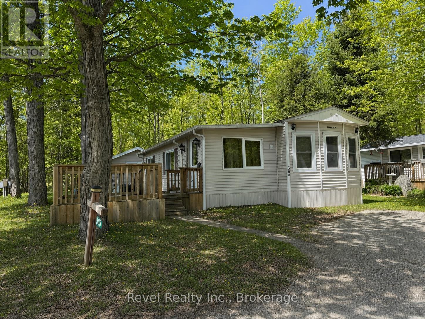 308 - 1802 County Road 121 Road Property Photo 1