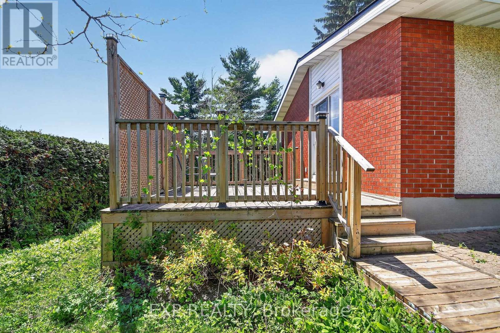 31 Barlyn Avenue Property Photo 17