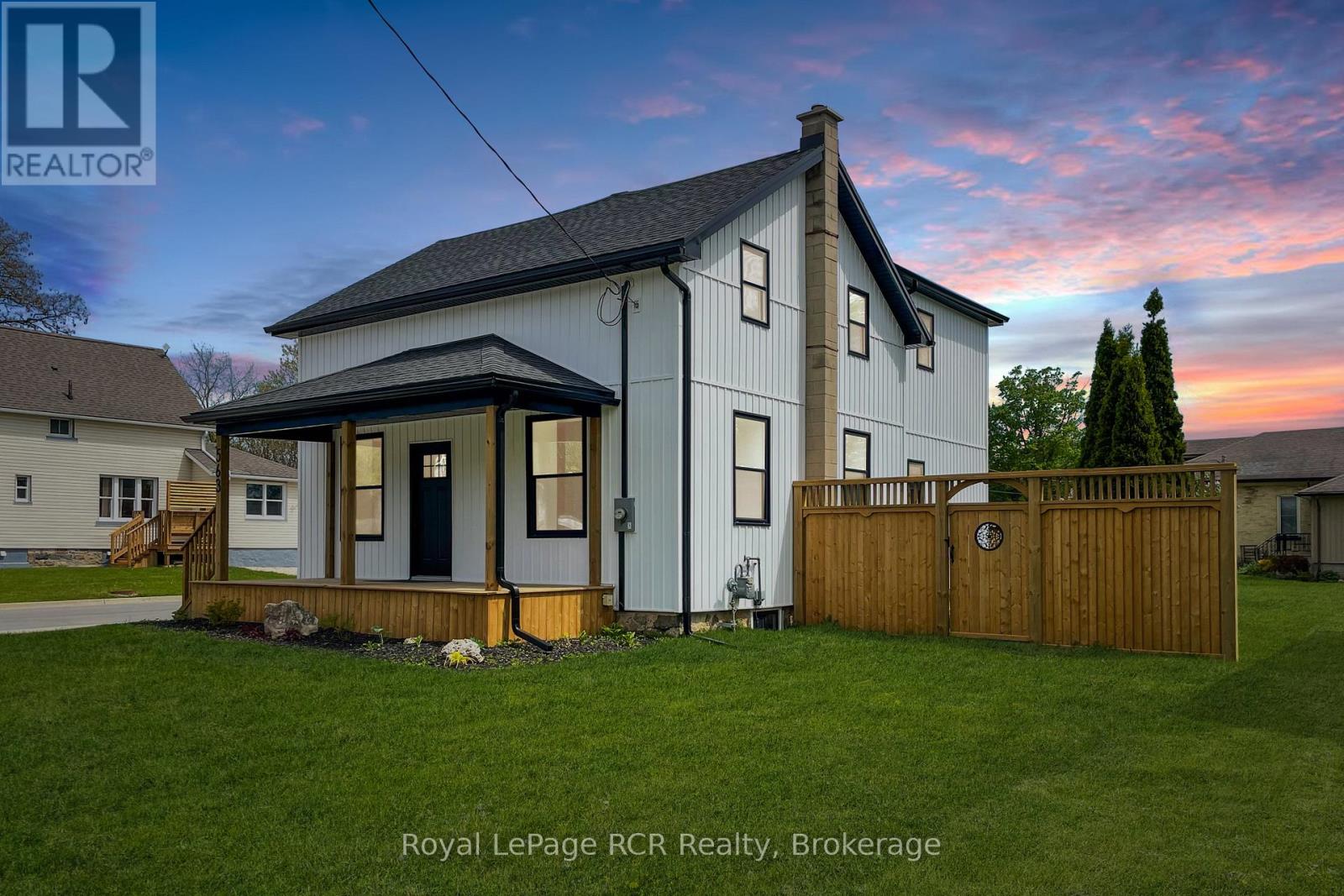 563 7th Avenue Property Photo 2