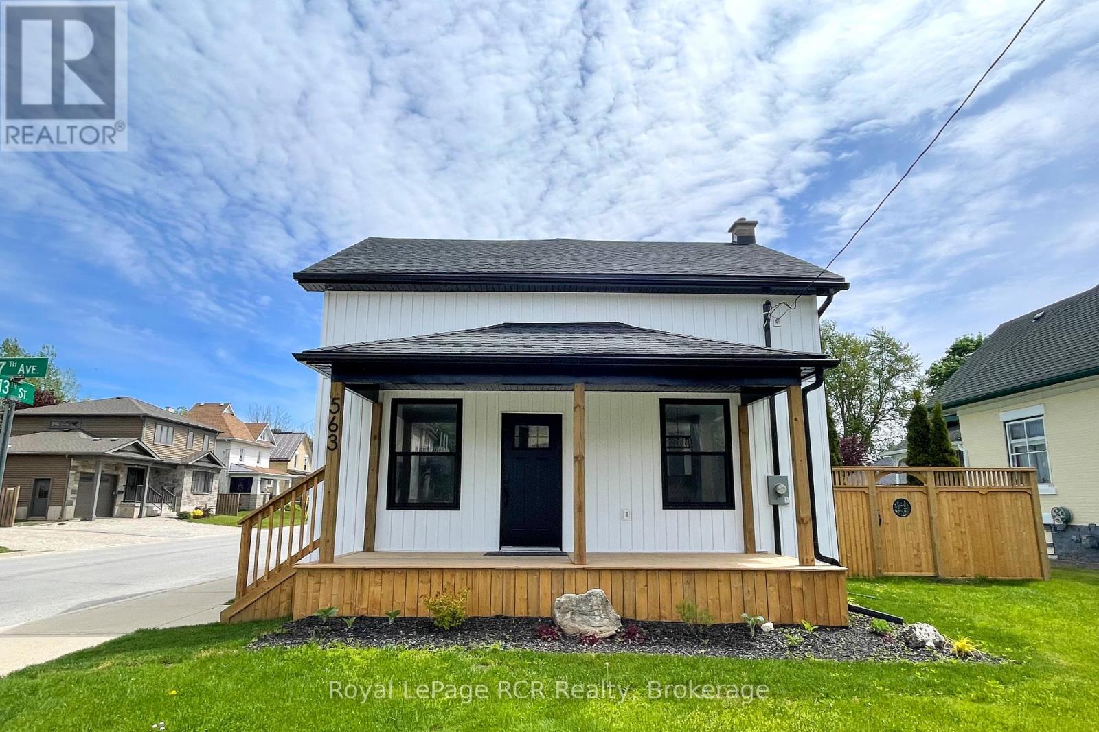 563 7th Avenue Property Photo 3