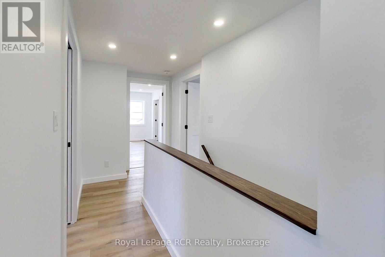 563 7th Avenue Property Photo 29