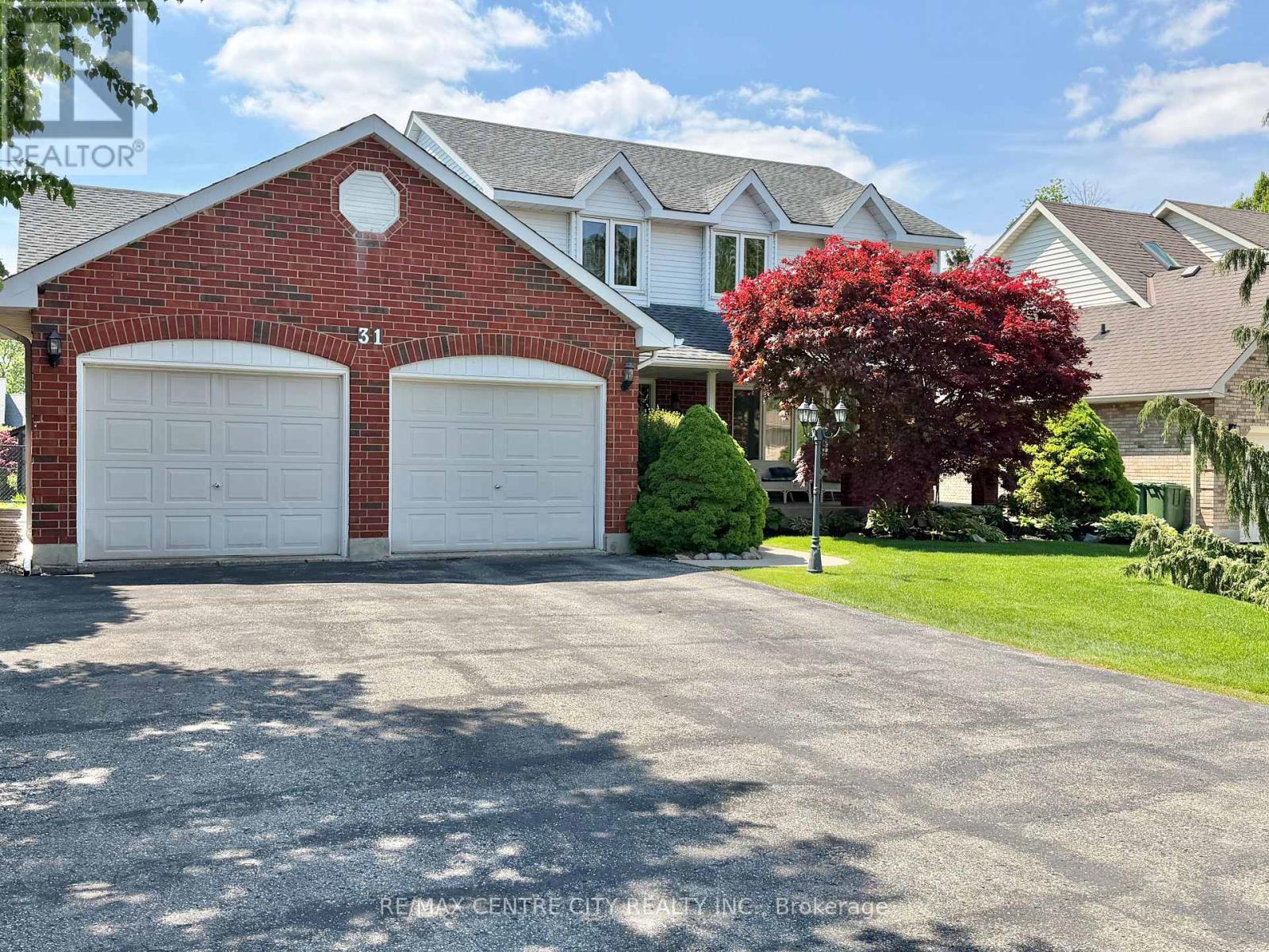 31 Cavanaugh Crescent Property Photo 1