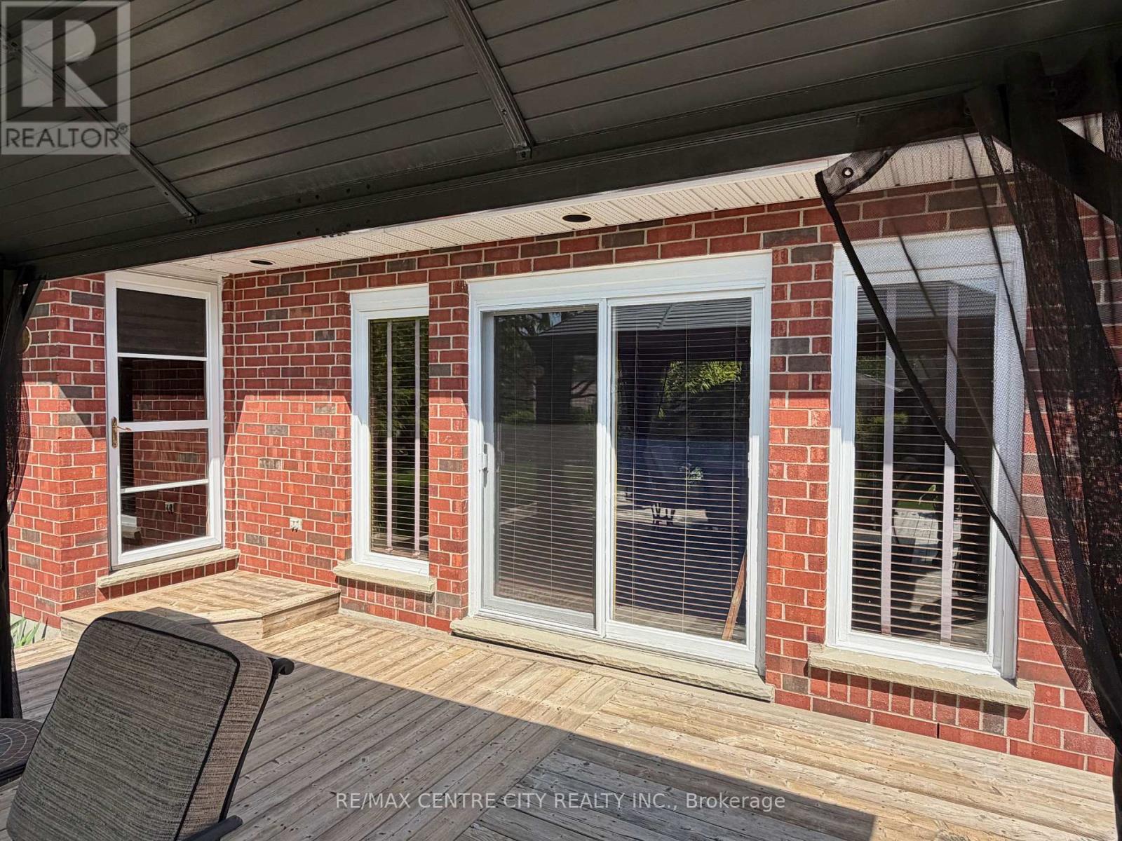 31 Cavanaugh Crescent Property Photo 11