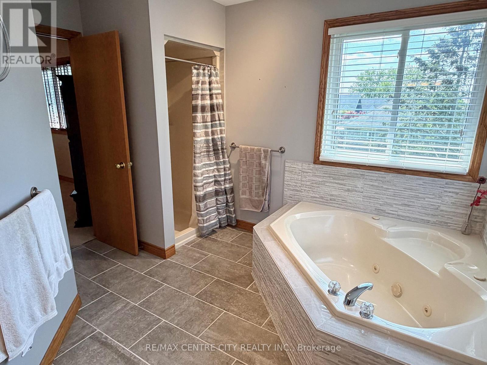 31 Cavanaugh Crescent Property Photo 34