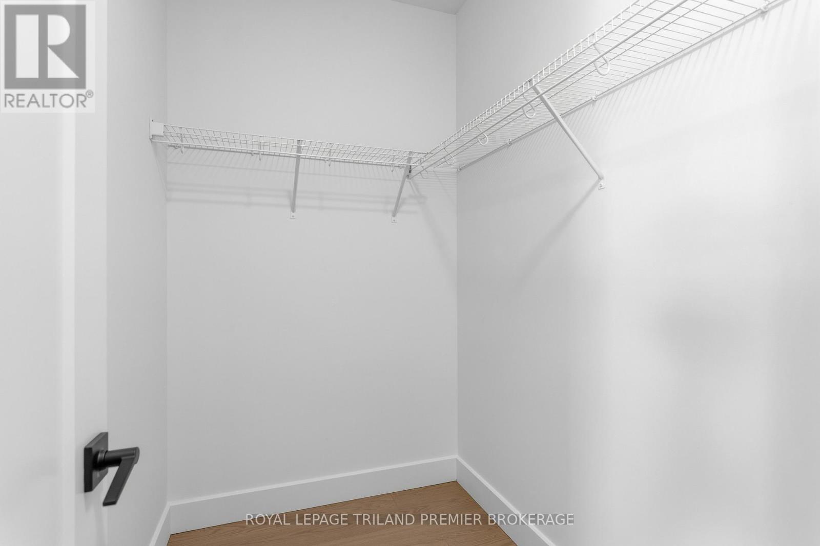 108 Dearing Drive Property Photo 23