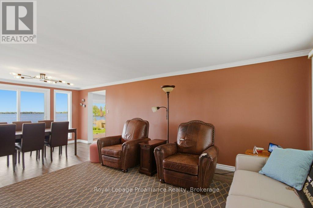 85 Manley Drive Property Photo 12