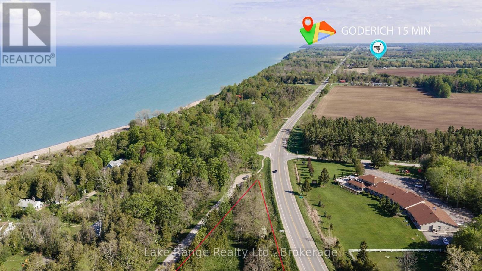 76559 Bluewater Highway Property Photo 3