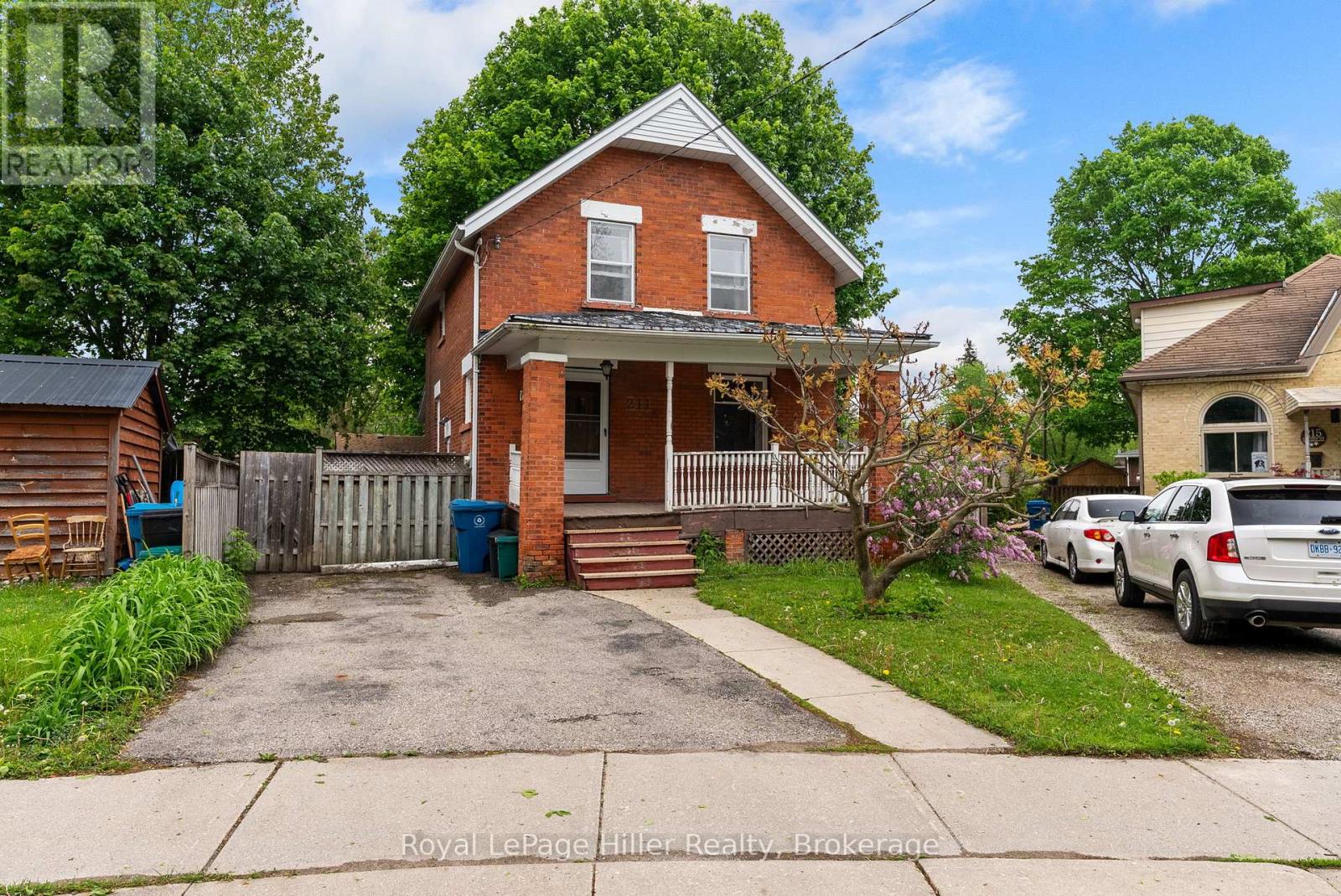 211 Nelson Street Property Photo 1