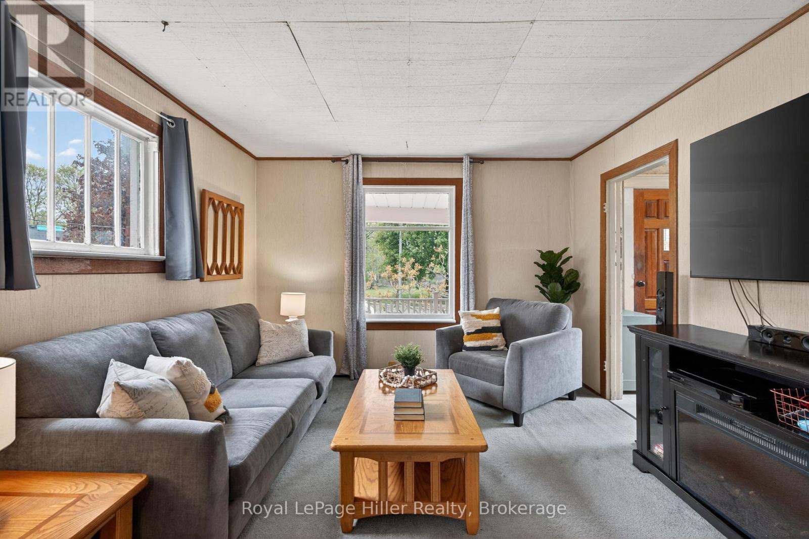211 Nelson Street Property Photo 11