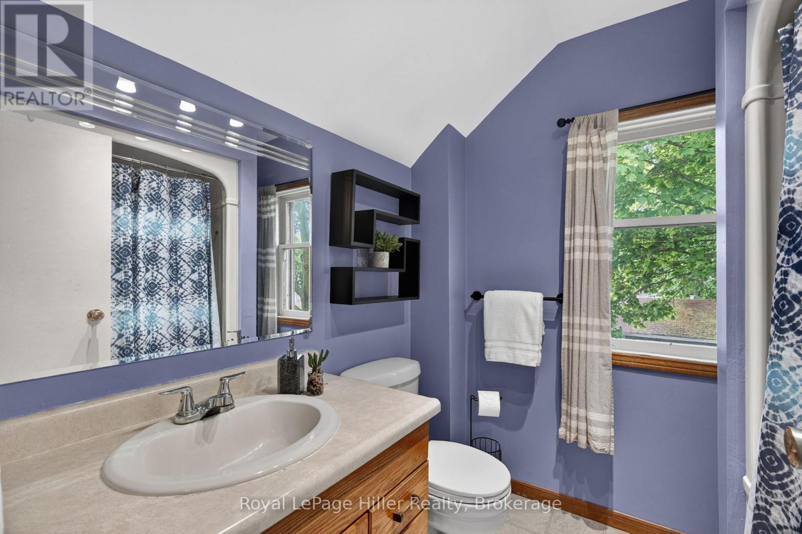 211 Nelson Street Property Photo 22