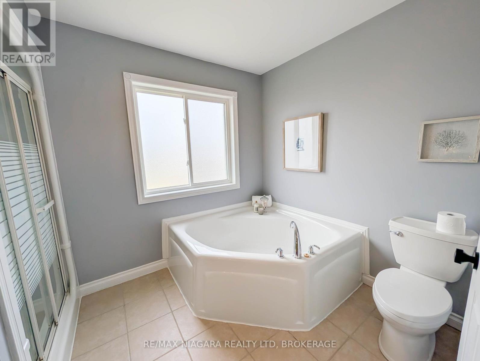 47 Honey Locust Circle Property Photo 30