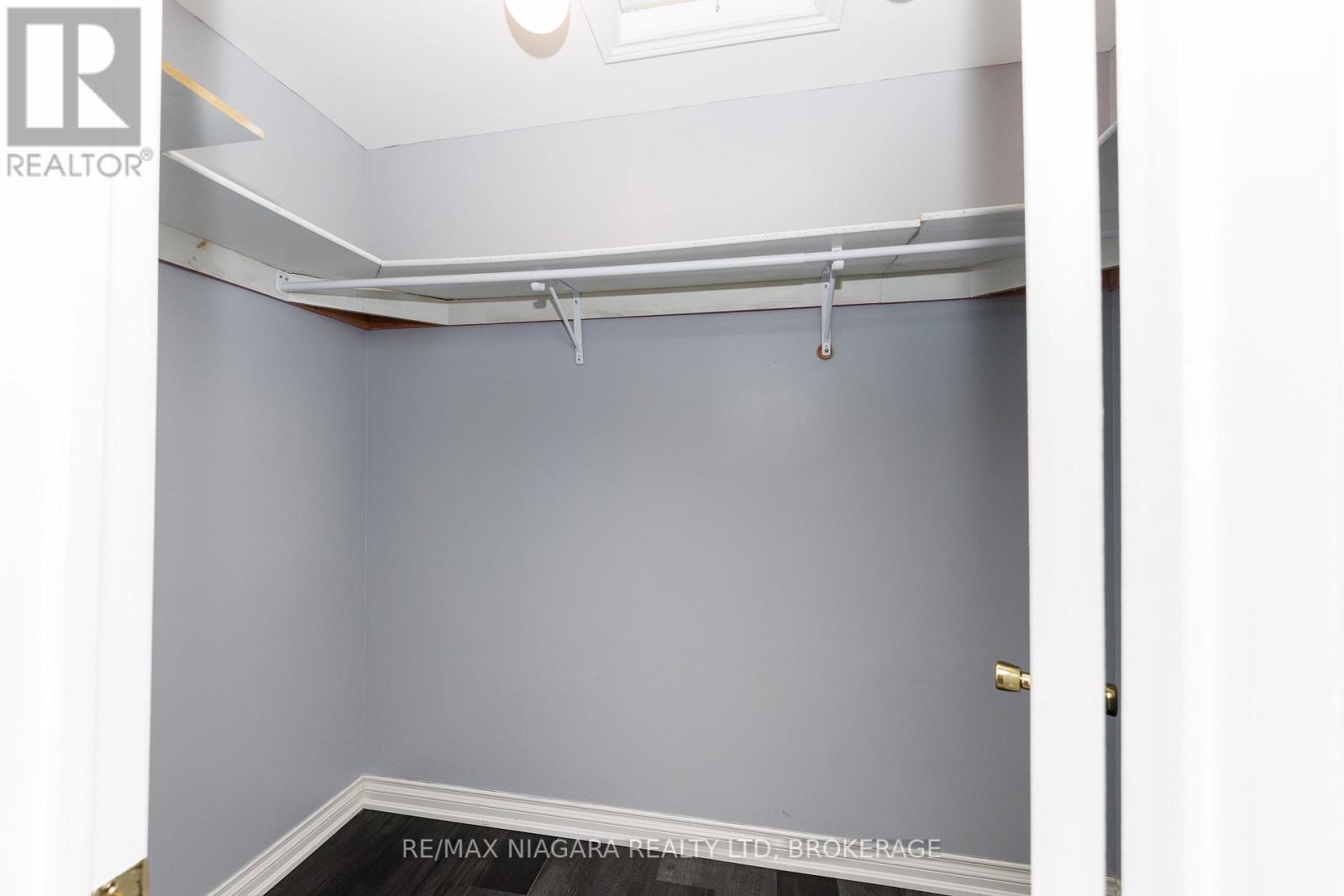 47 Honey Locust Circle Property Photo 33