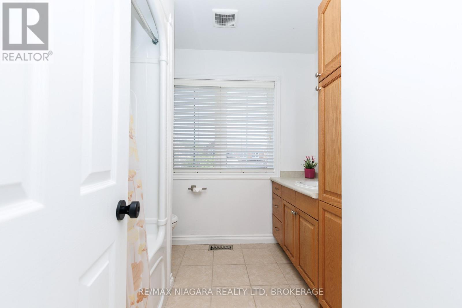 47 Honey Locust Circle Property Photo 36