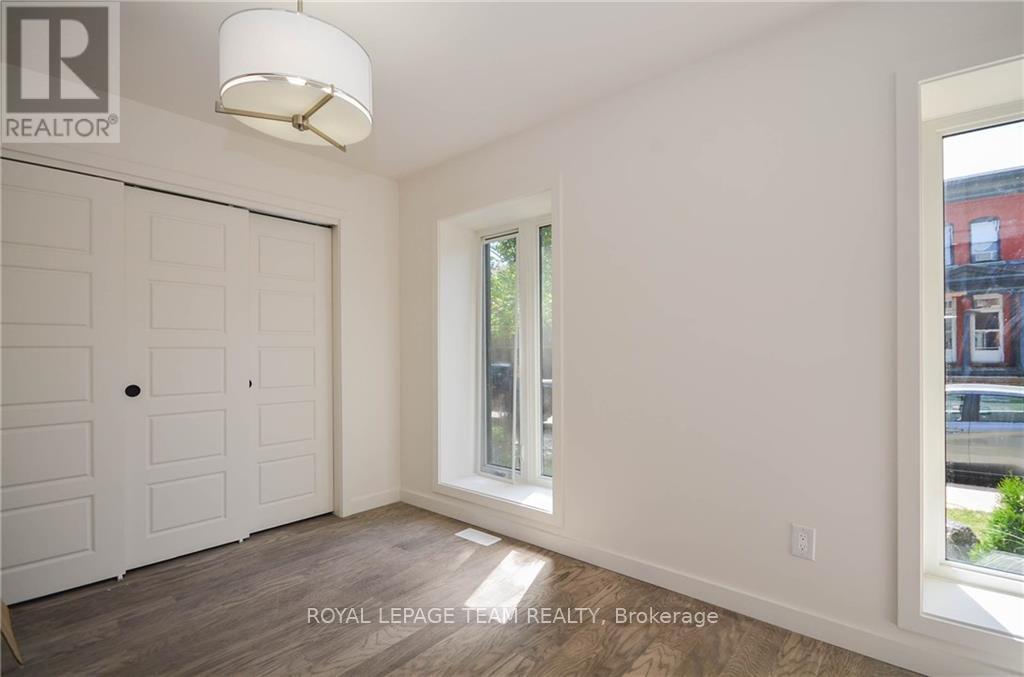 A - 177 Cathcart Street Property Photo 6