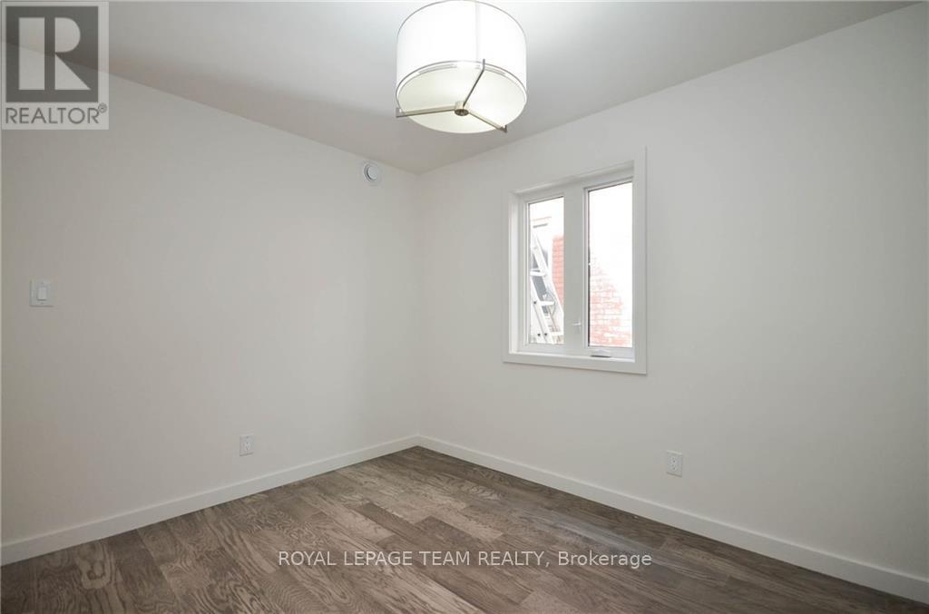 A - 177 Cathcart Street Property Photo 23
