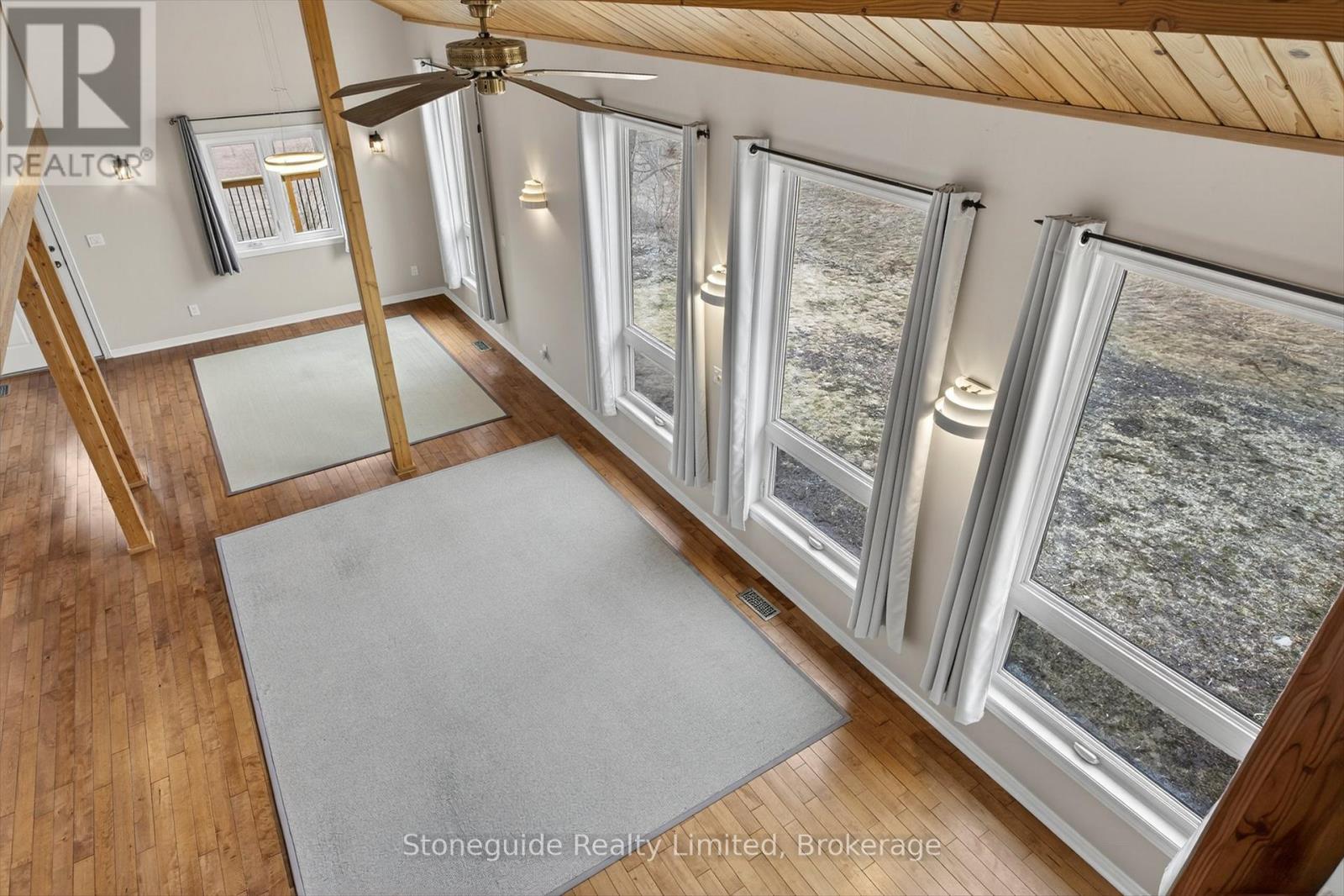 2509 12th Line Property Photo 25