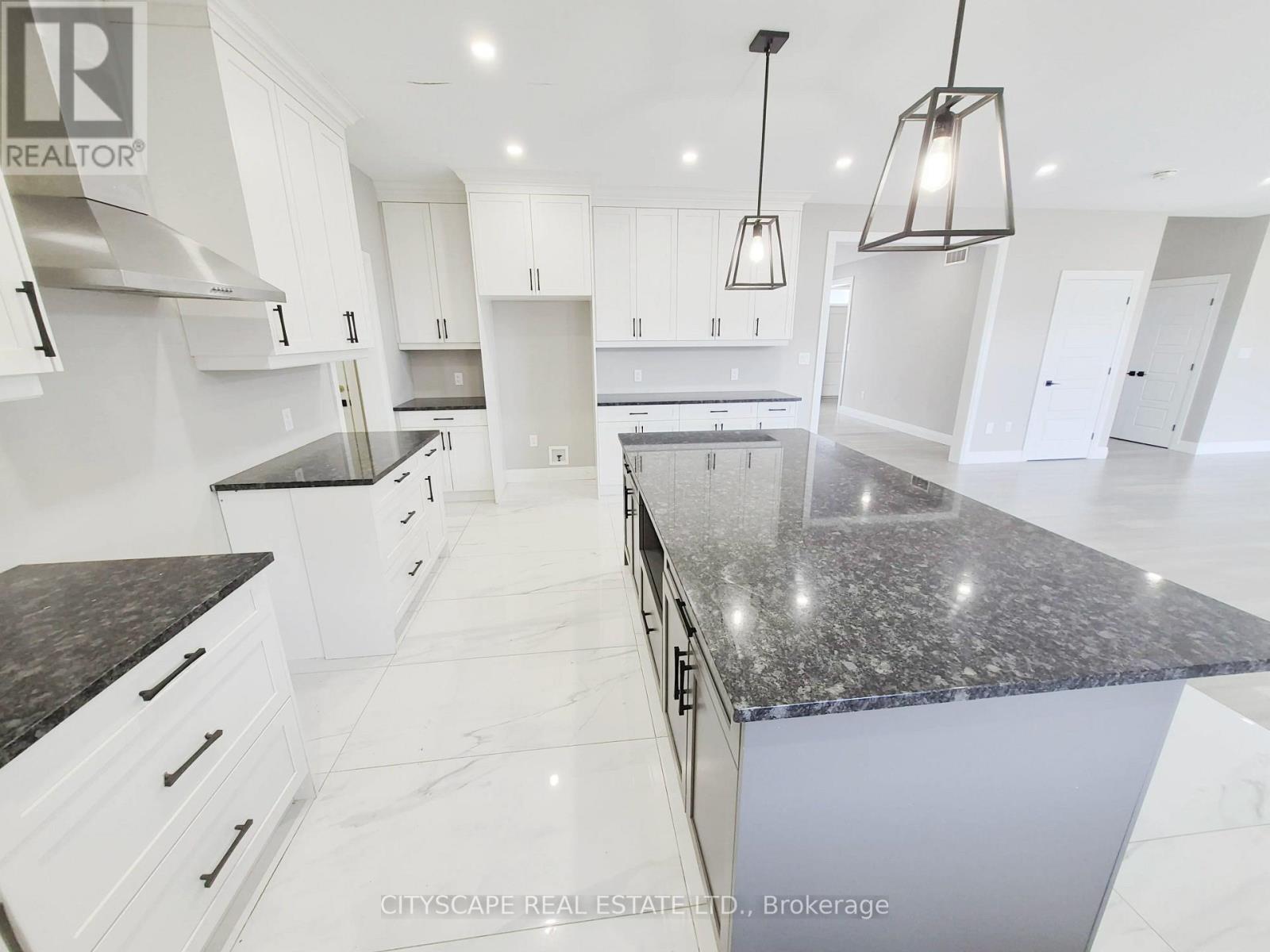 60 Hazelwood Pass Property Photo 7