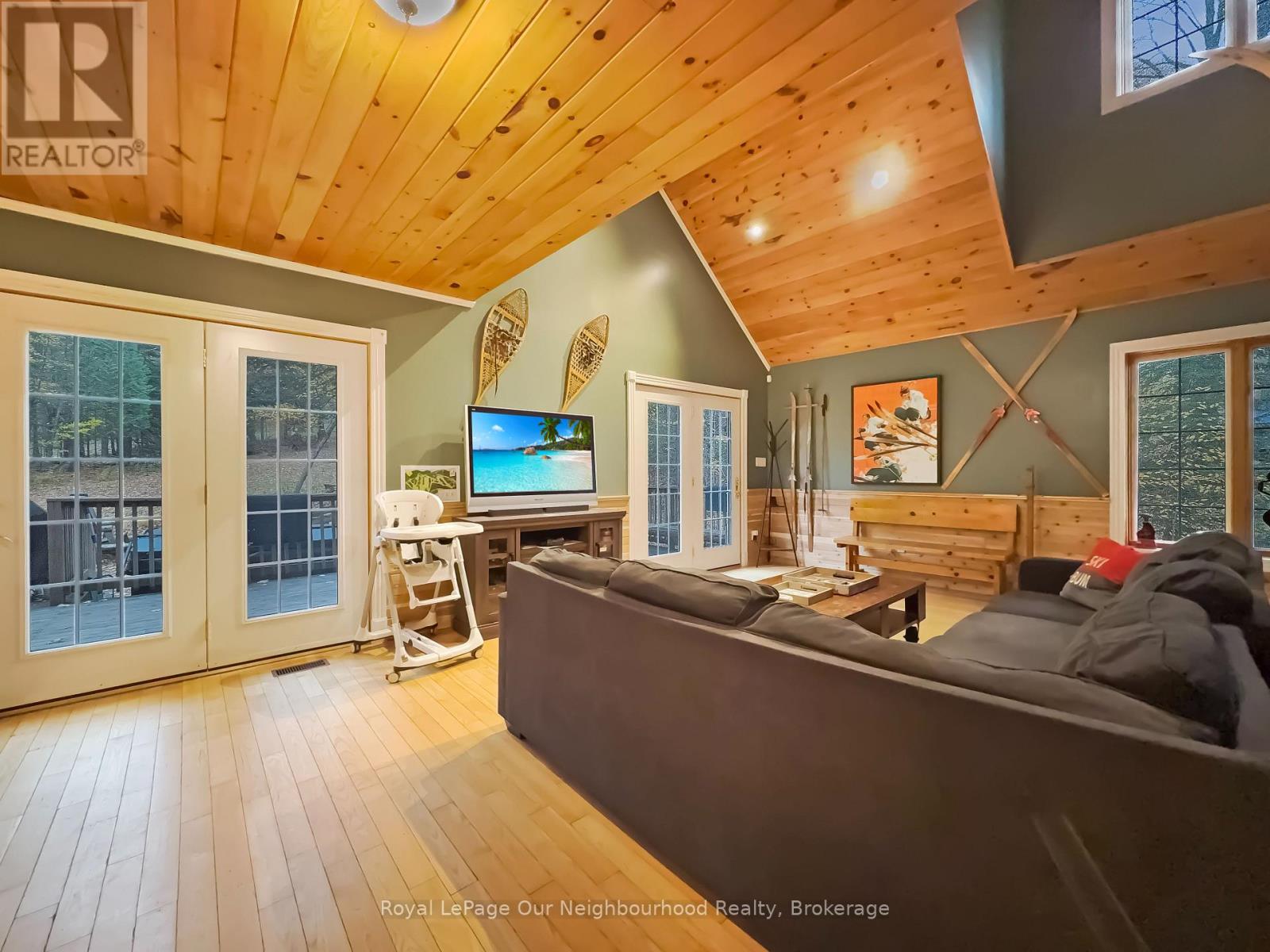 1040 Ski Ridge Trail Property Photo 5