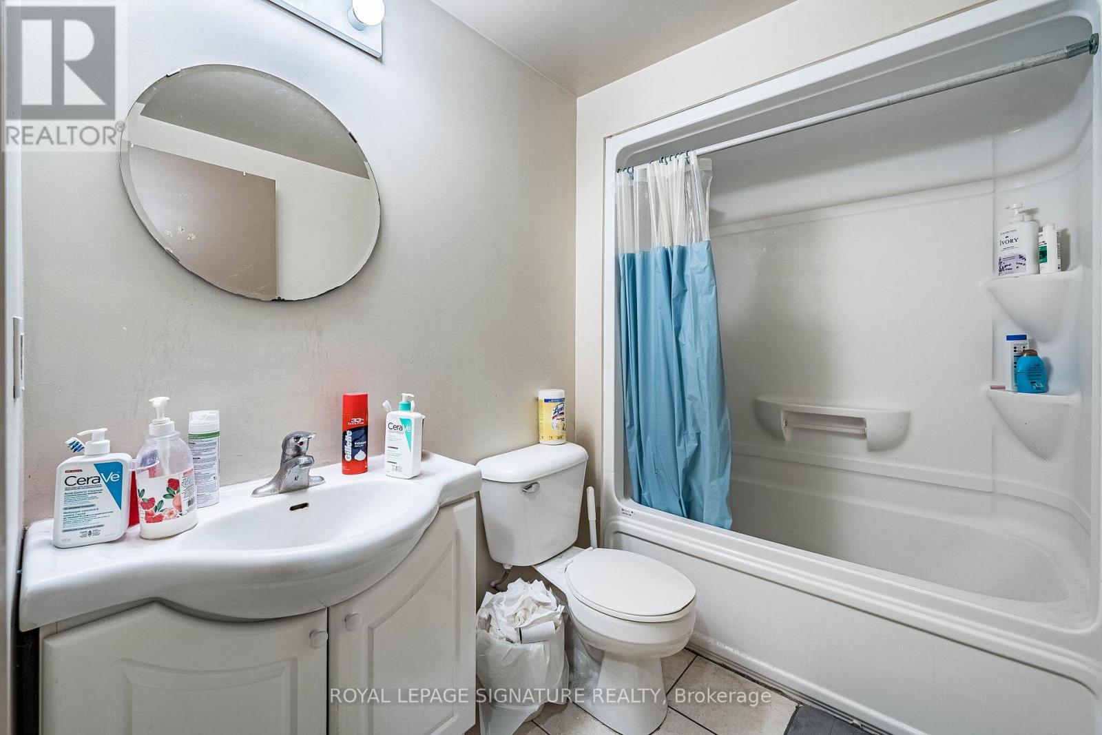 401 - 251 Lester Street Property Photo 20