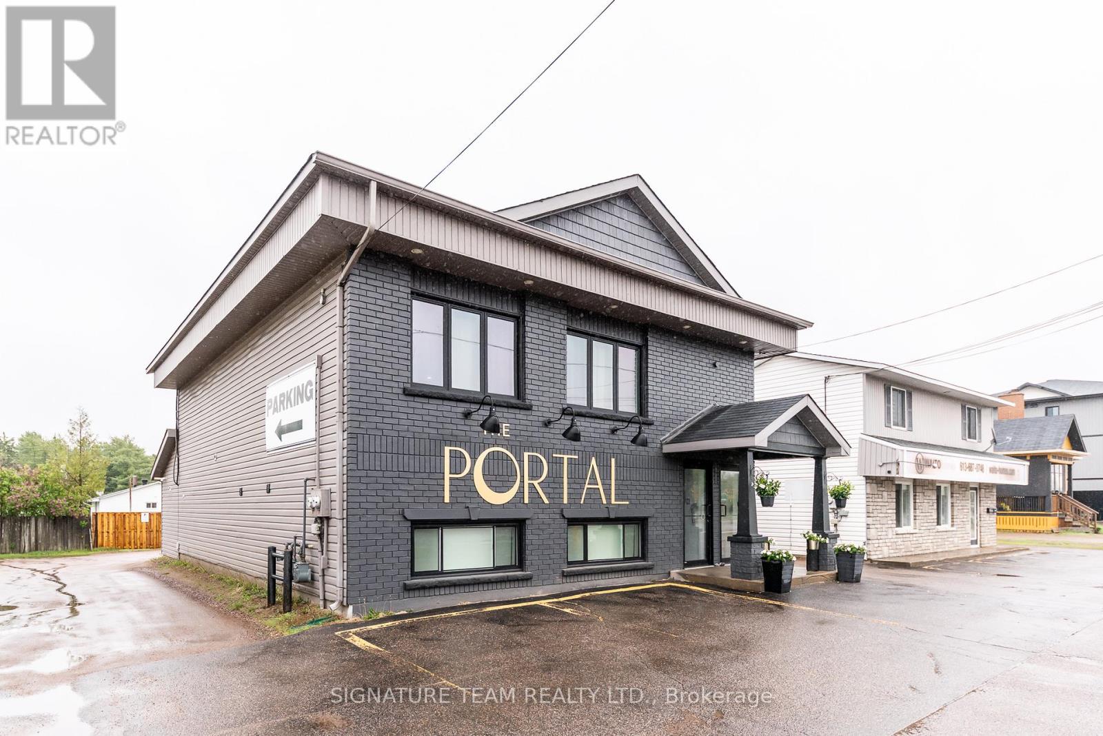 3227 Petawawa Boulevard Property Photo 3