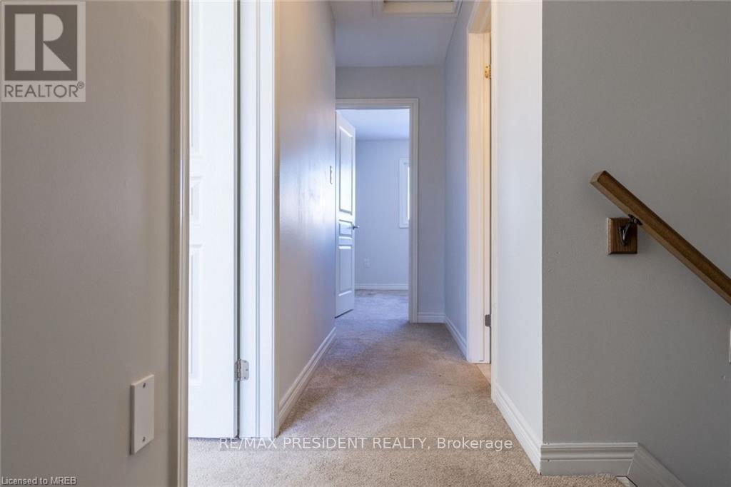 80 Monarch Street Property Photo 11