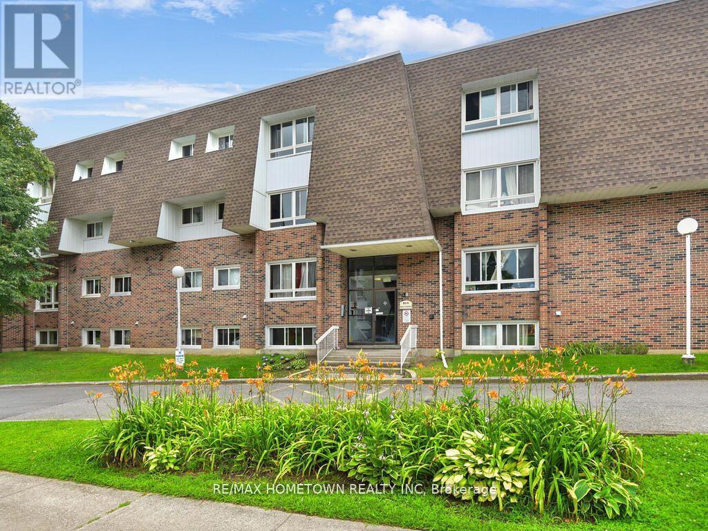 G11 - 815 KYLE COURT