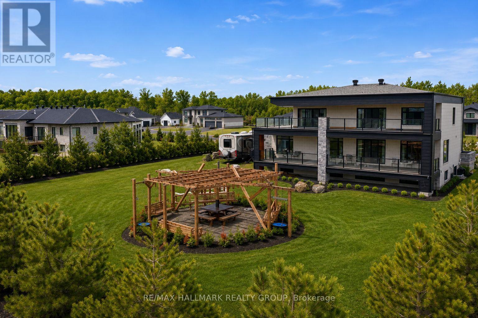 225 Summerview Terrace Property Photo 44
