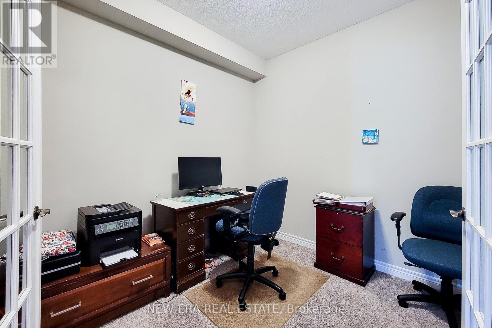 40 Fairgrounds Drive Property Photo 20