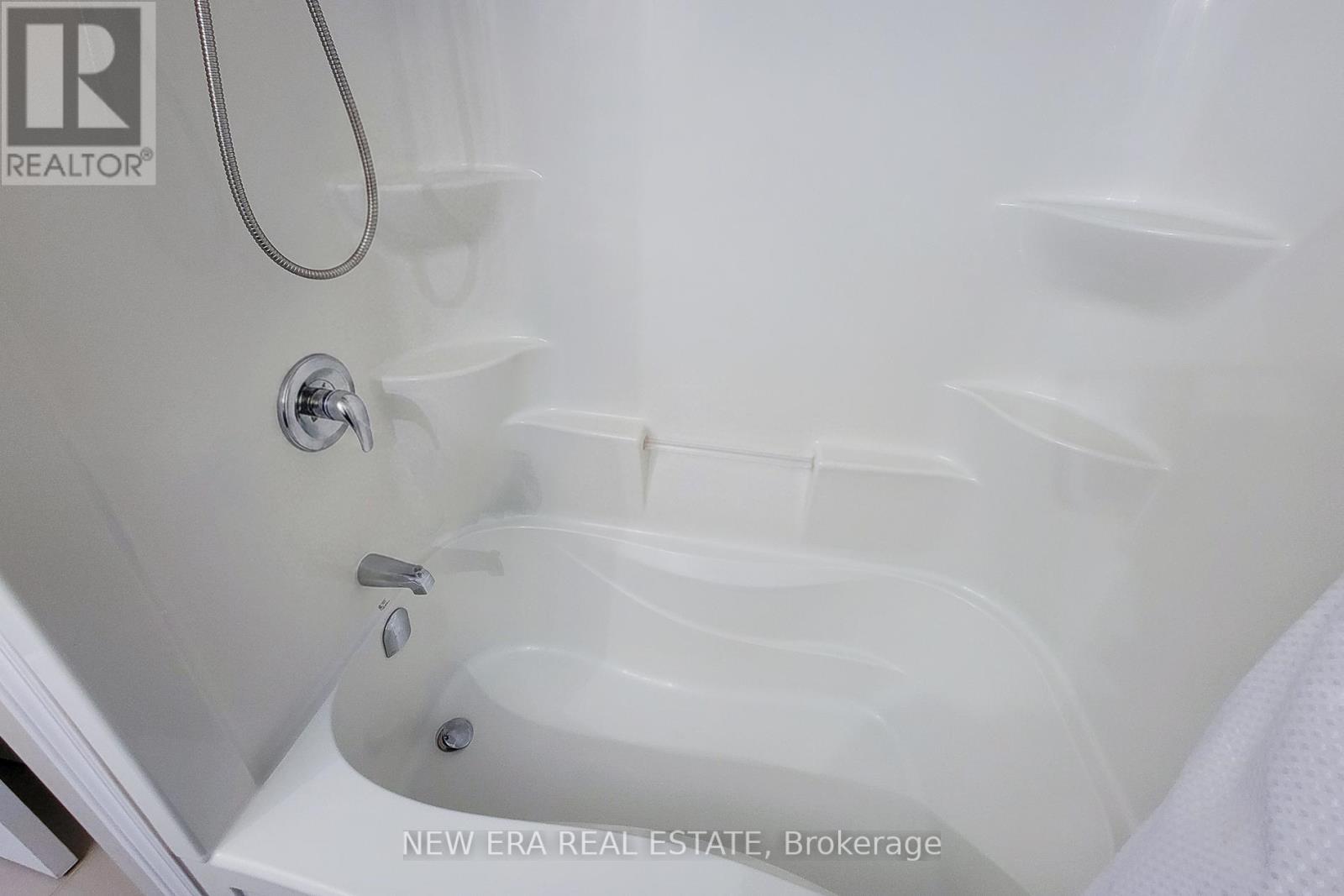 40 Fairgrounds Drive Property Photo 31
